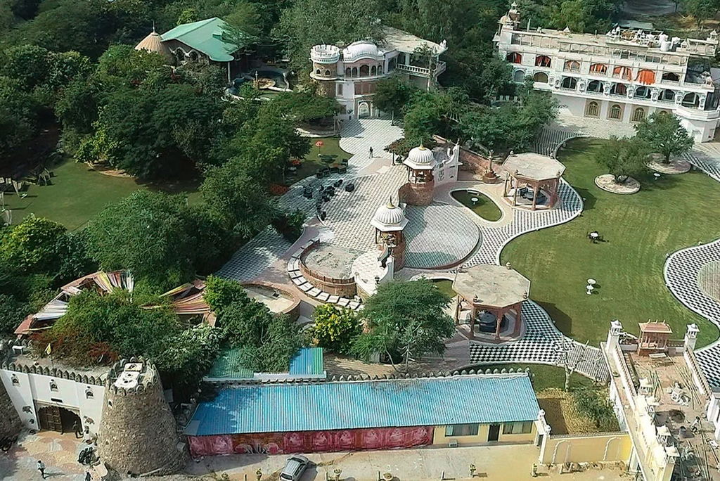 lohagarh-fort-resort
