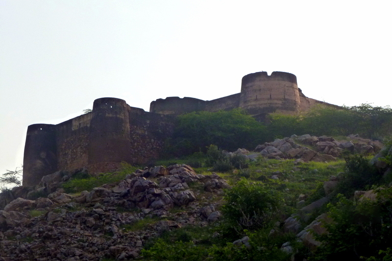 Achrol-Fort-Trek
